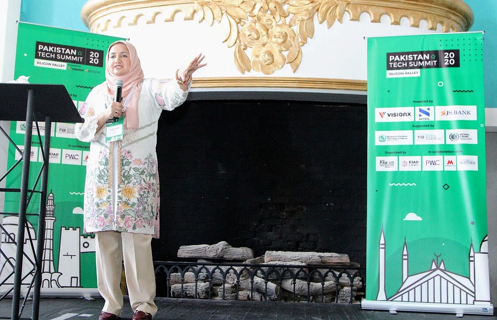 Reshma Hyder delivering a keynote at Pakistan Tech Summit 2020 Silicon Valley